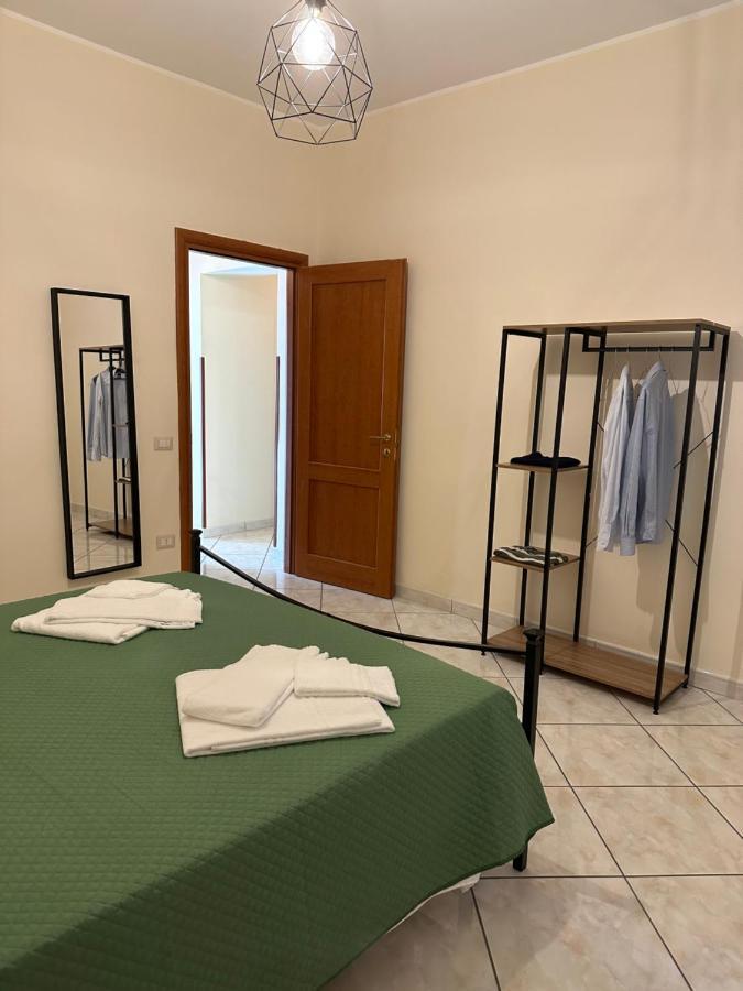 In Famiglia Apartment And Rooms For Pompei, Amalfi, Sorrento And Salerno Sant'Egidio del Monte Albino Екстер'єр фото